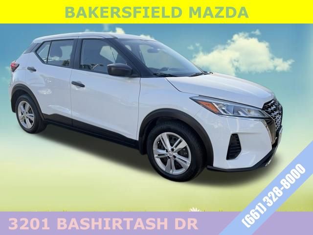 Used 2023 Nissan Kicks S image 7