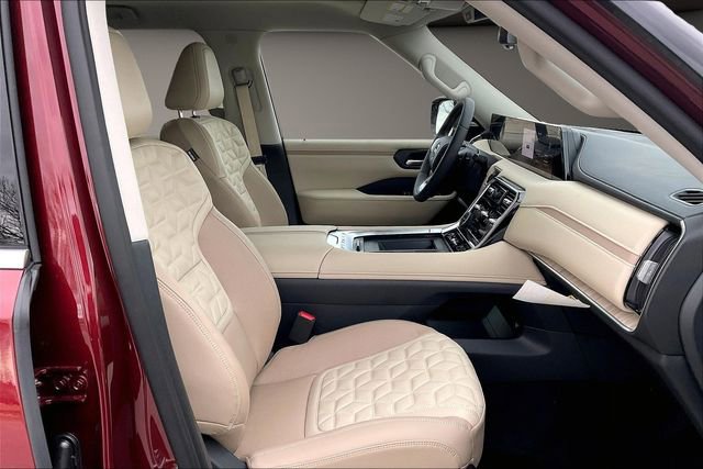 New 2026 Nissan Armada Platinum Reserve image 11