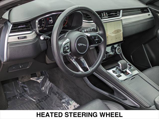 Used 2024 Jaguar F-PACE R-Dynamic S image 13