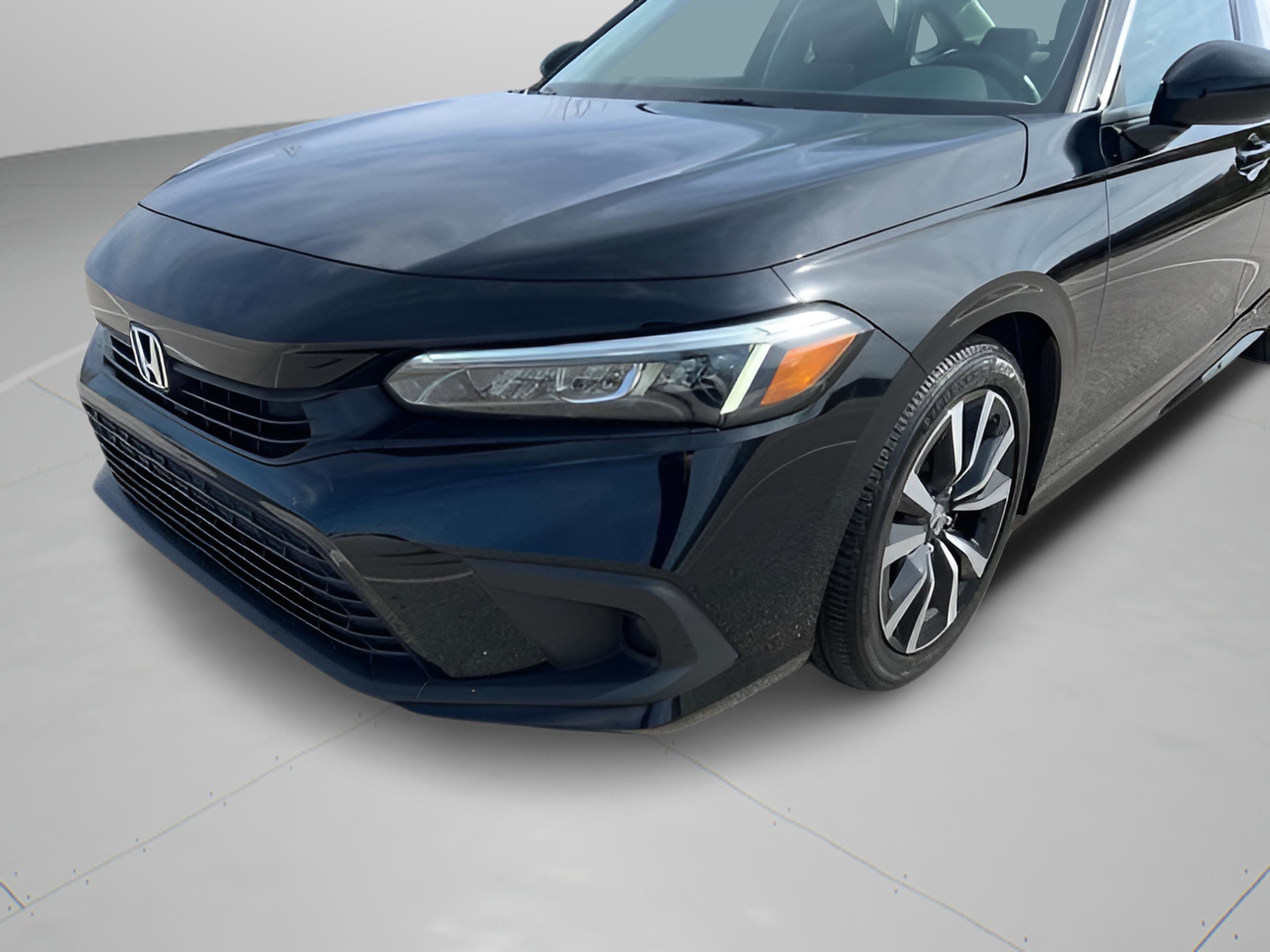 Certified 2023 Honda Civic EX image 29