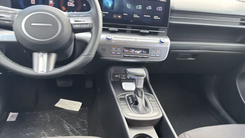 New 2027 Hyundai Kona SEL Sport FWD image 22