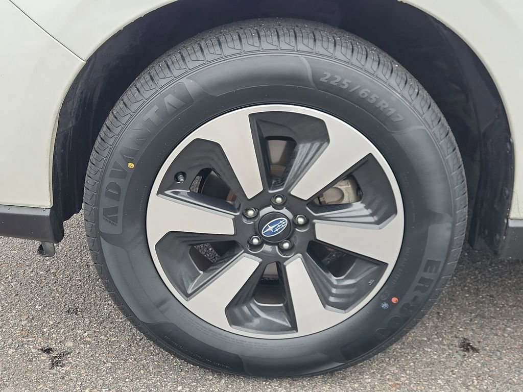Used 2018 Subaru Forester 2.5i Premium AWD/4WD image 17