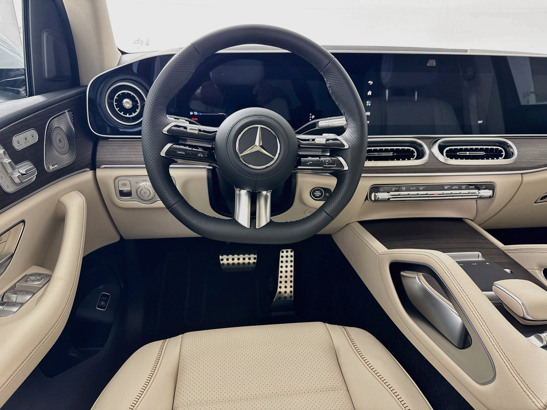 New 2027 Mercedes-Benz GLS 450 4MATIC image 24