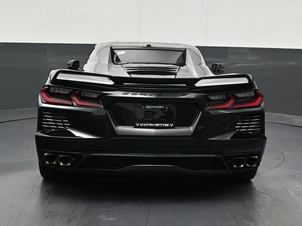 Used 2022 Chevrolet Corvette Stingray Premium Conv w/ Z51 Performance Package RWD image 4