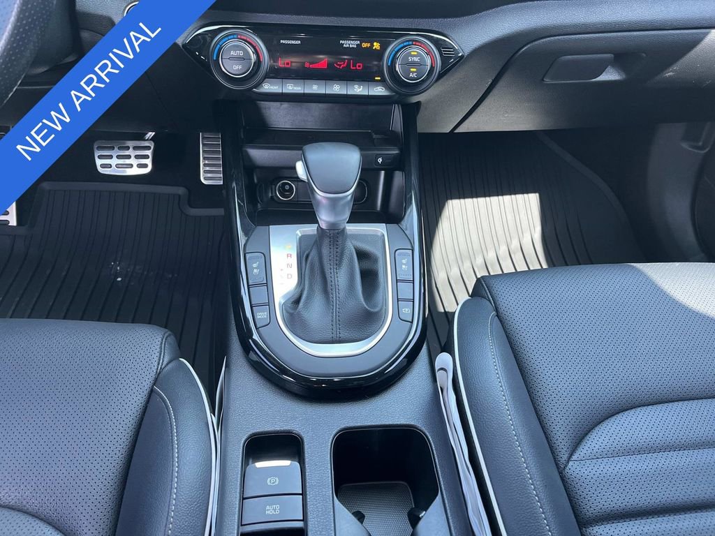 Used 2024 Kia Forte GT-Line w/ GT-Line Premium Package image 16