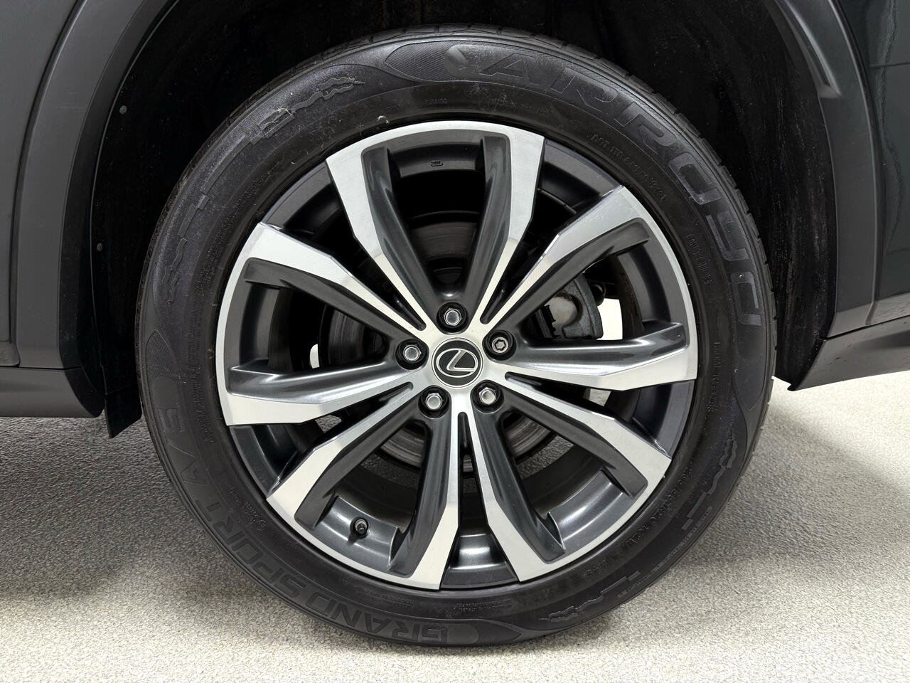 Used 2018 Lexus RX 450hL Premium w/ Premium Package image 40