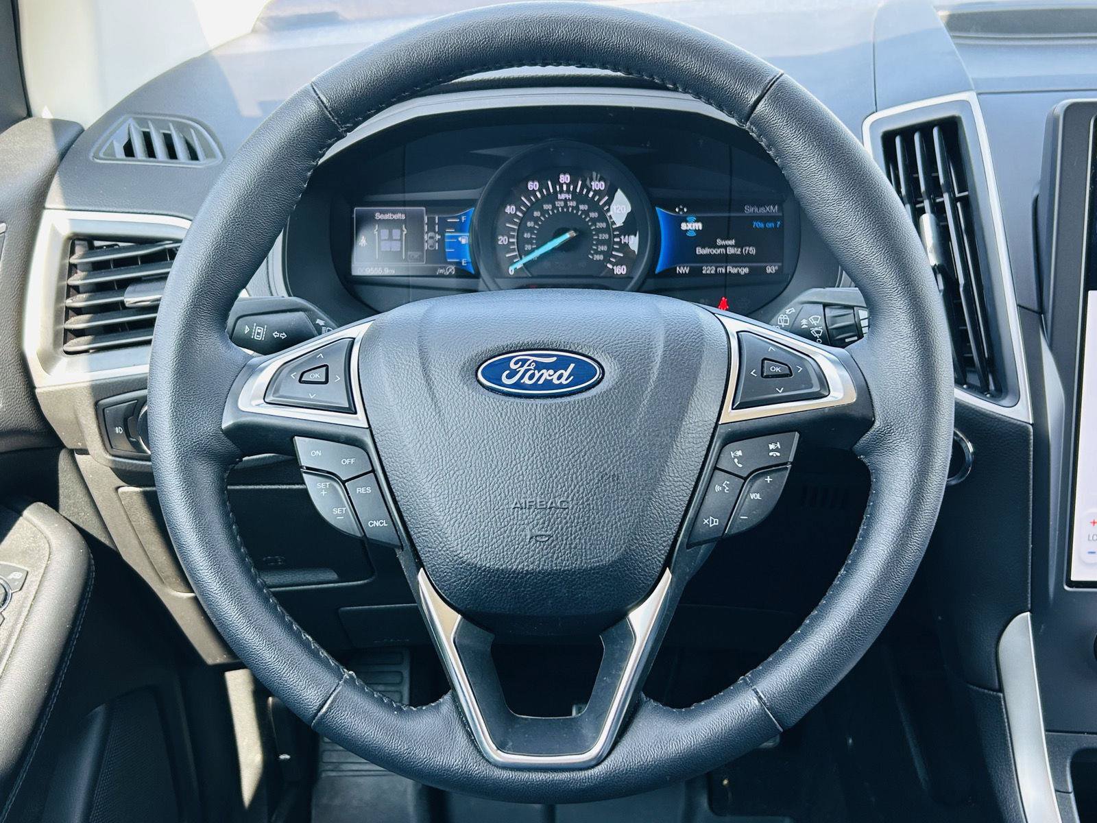 Used 2024 Ford Edge SEL w/ Convenience Package AWD/4WD image 17