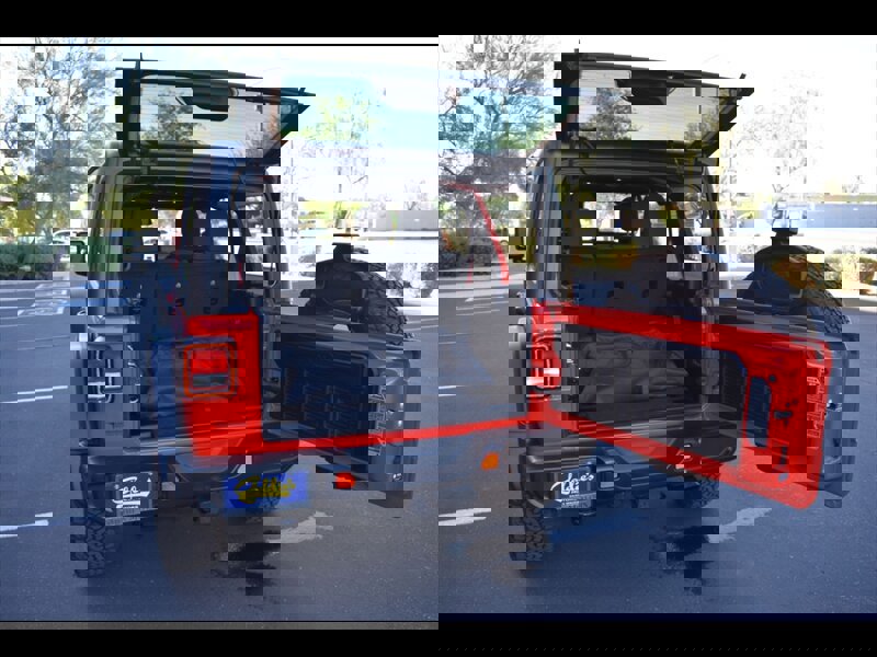 Used 2024 Jeep Wrangler Willys image 33