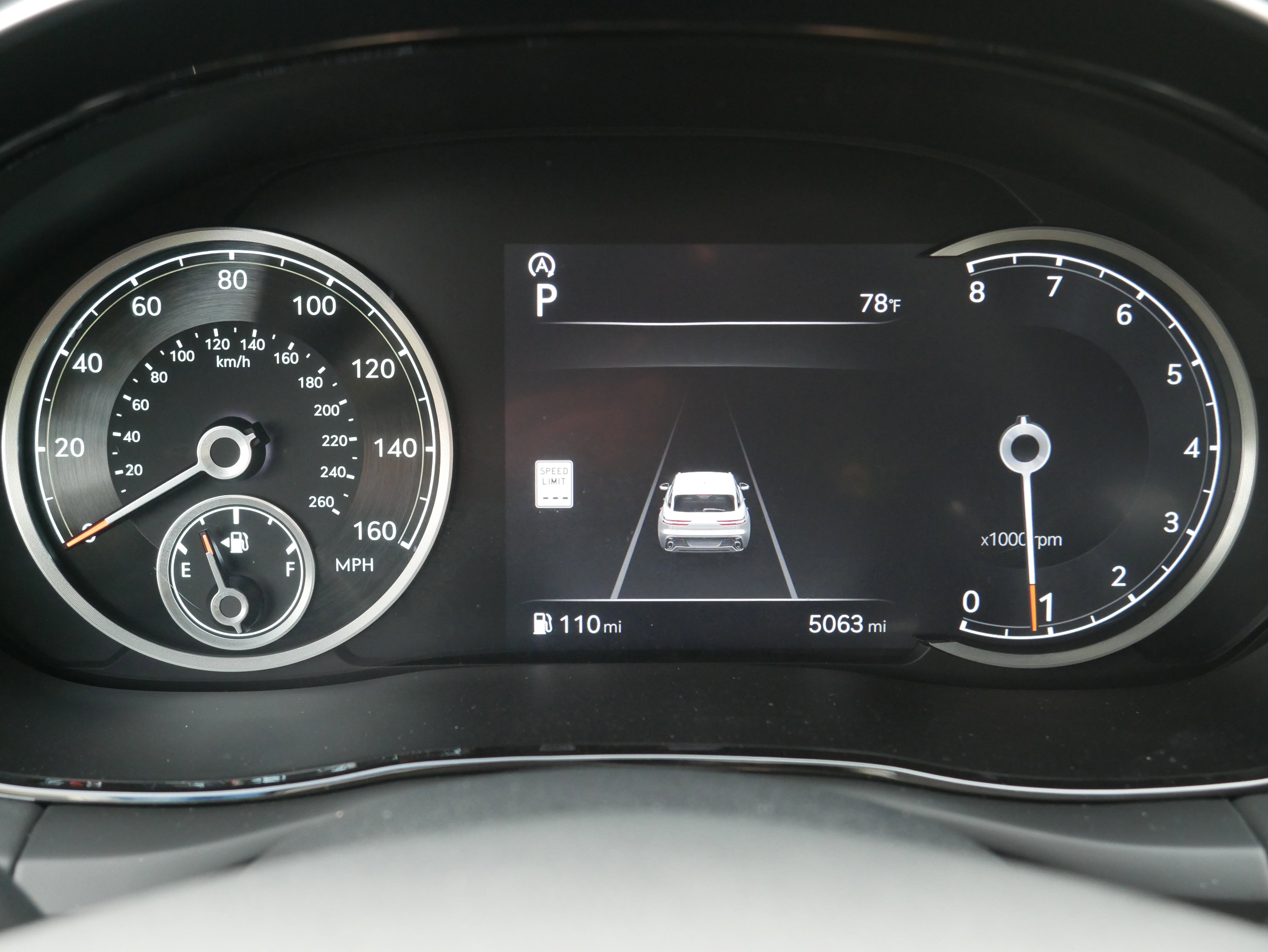 Certified 2025 Genesis GV70 2.5T image 28