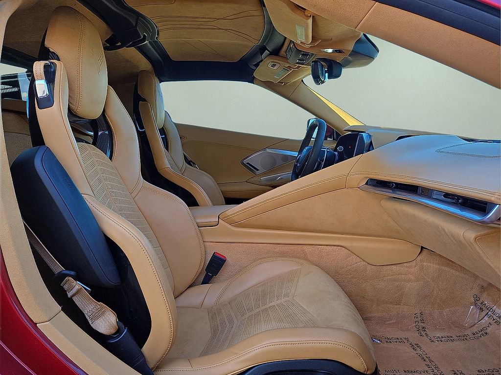 Used 2021 Chevrolet Corvette Stingray Premium Cpe w/ Z51 Performance Package image 21