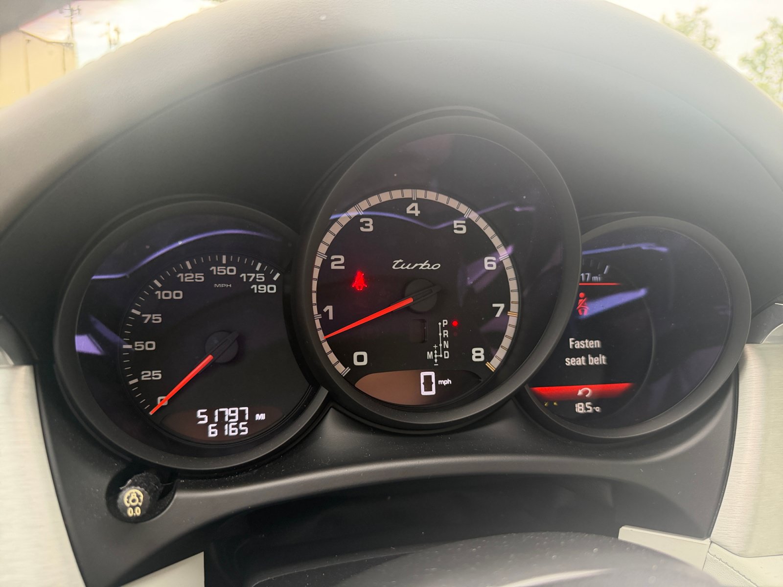 Used 2020 Porsche Macan Turbo AWD/4WD image 17