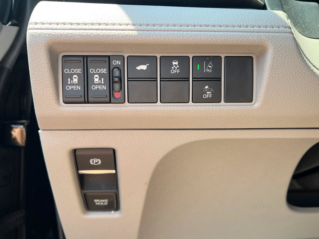 Used 2019 Honda Odyssey EX-L image 17