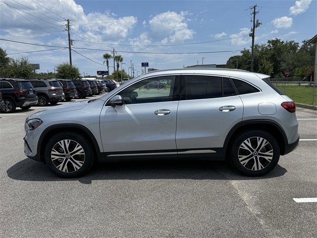 New 2025 Mercedes-Benz GLA 250 image 4