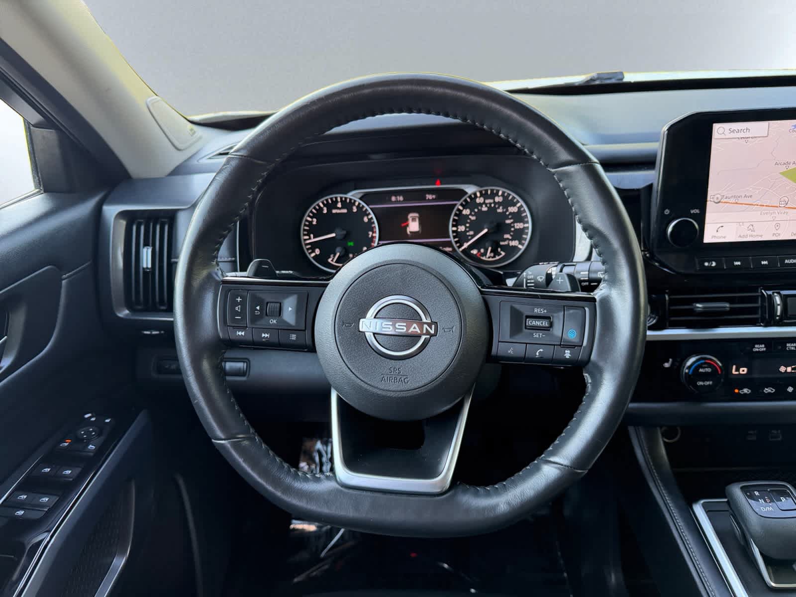 Used 2023 Nissan Pathfinder SL w/ SL Premium Package AWD/4WD image 17
