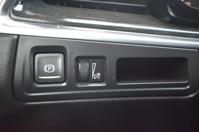 Used 2020 Cadillac XT5 Premium Luxury image 21