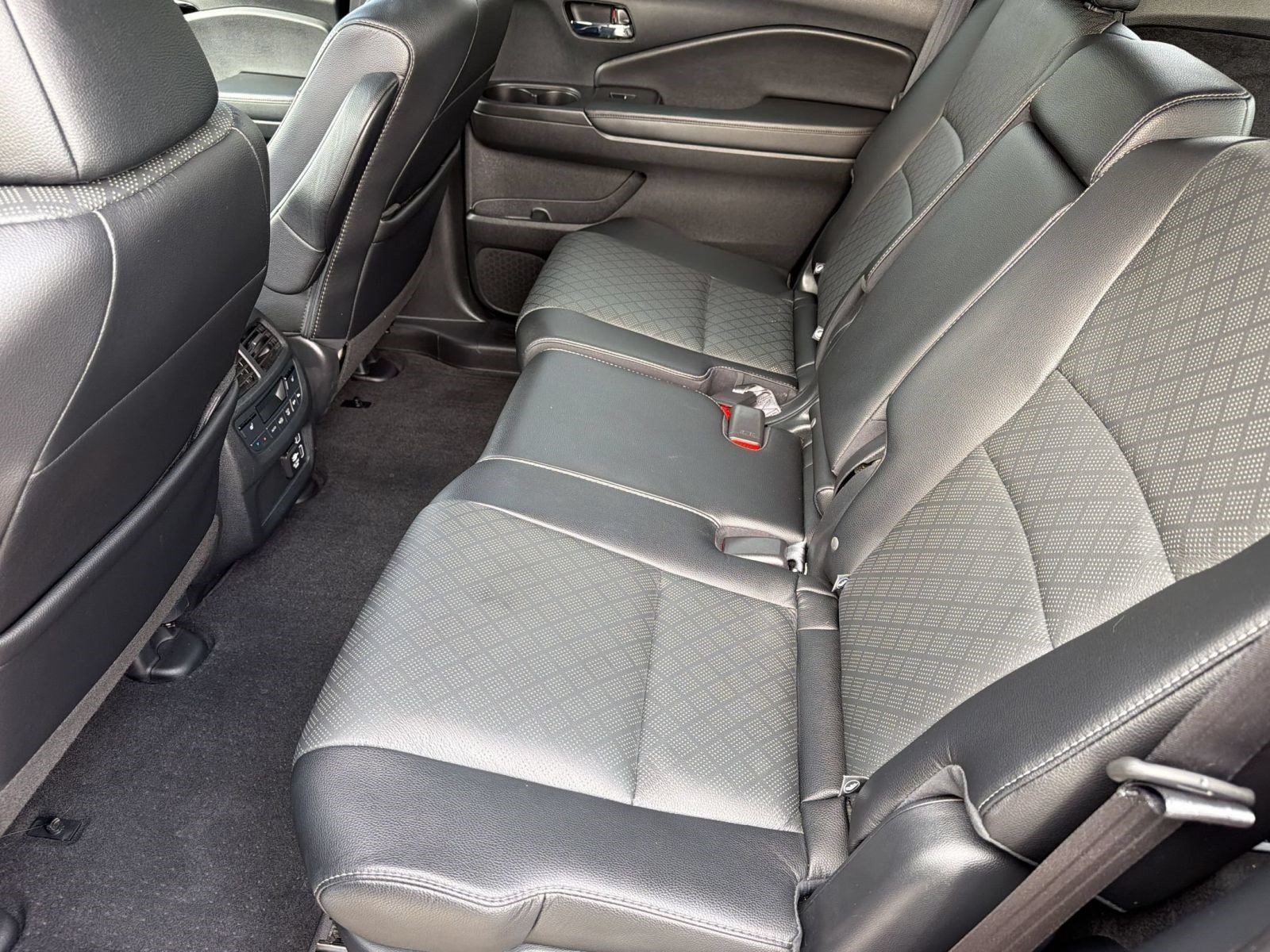 Used 2021 Honda Passport Touring image 23