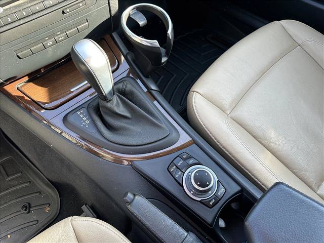 Used 2013 BMW 128i Convertible RWD image 16