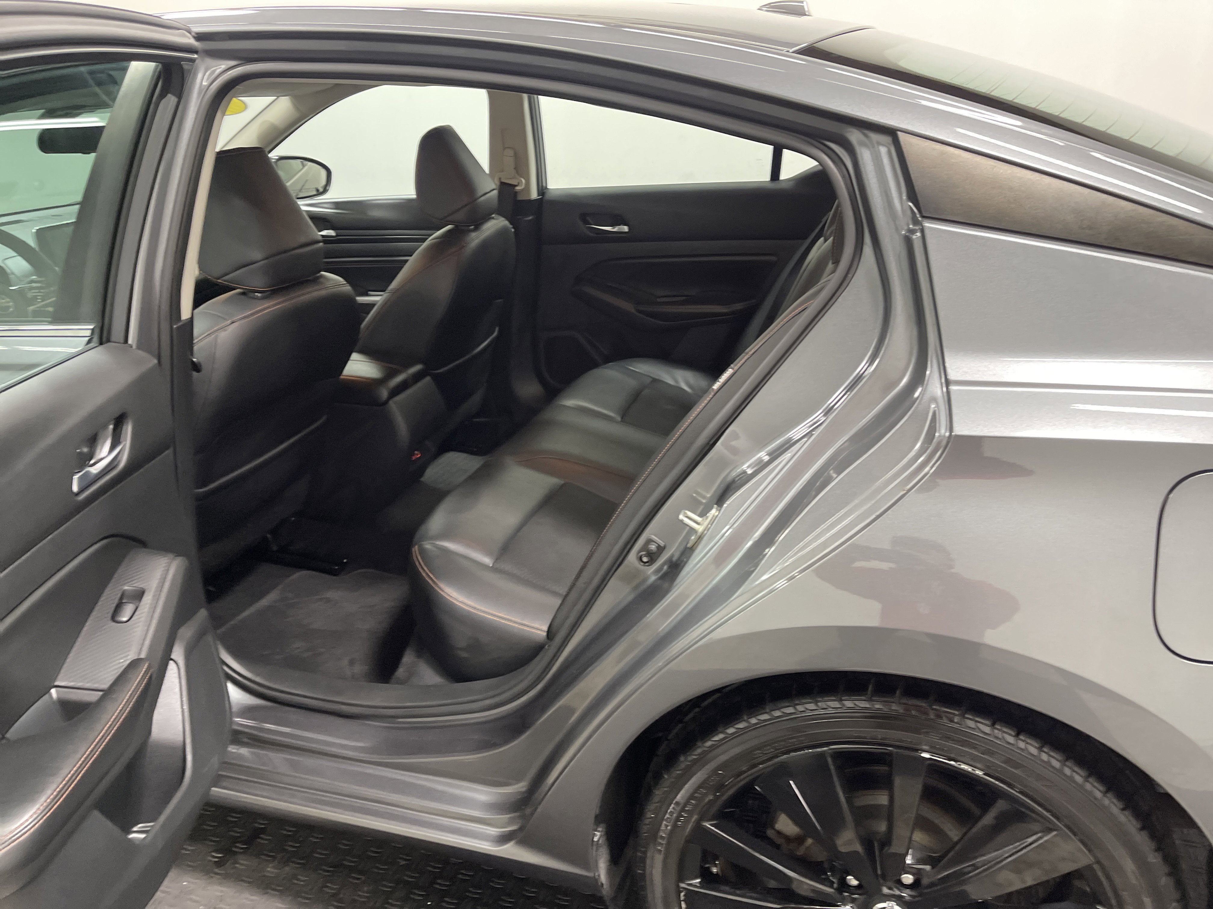 Used 2021 Nissan Altima 2.5 SR image 13