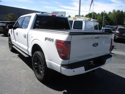 Used 2025 Ford F150 Lariat w/ Equipment Group 501A Mid image 3