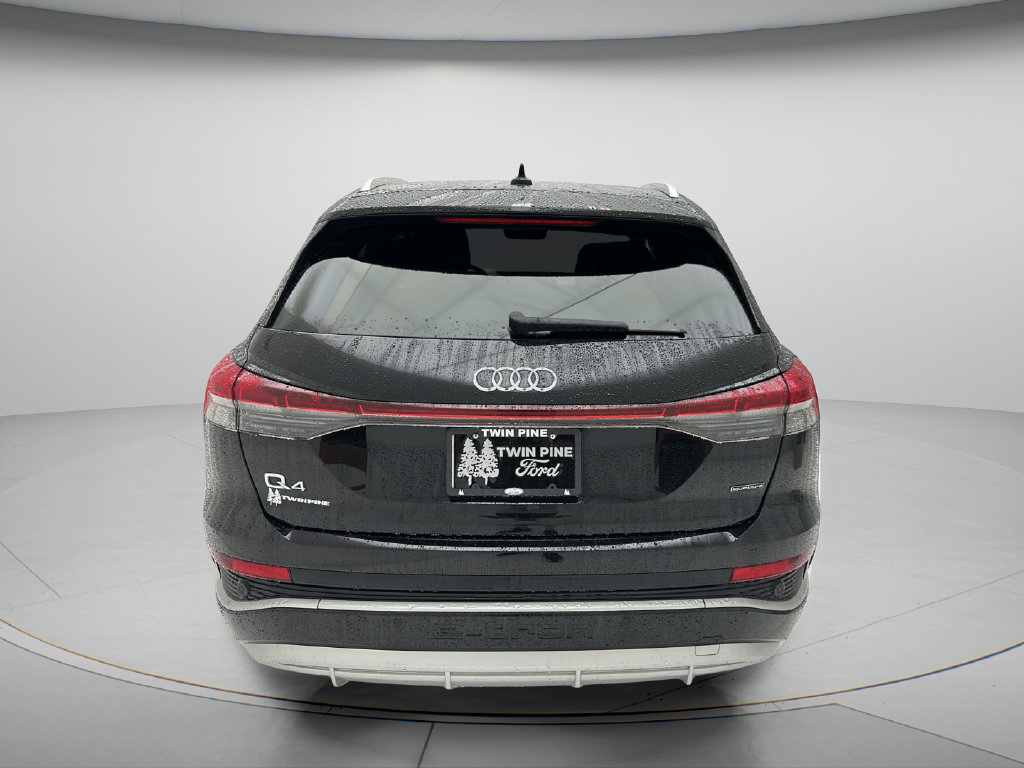 Used 2023 Audi Q4 e-tron Premium Plus w/ Premium Plus AWD/4WD image 7