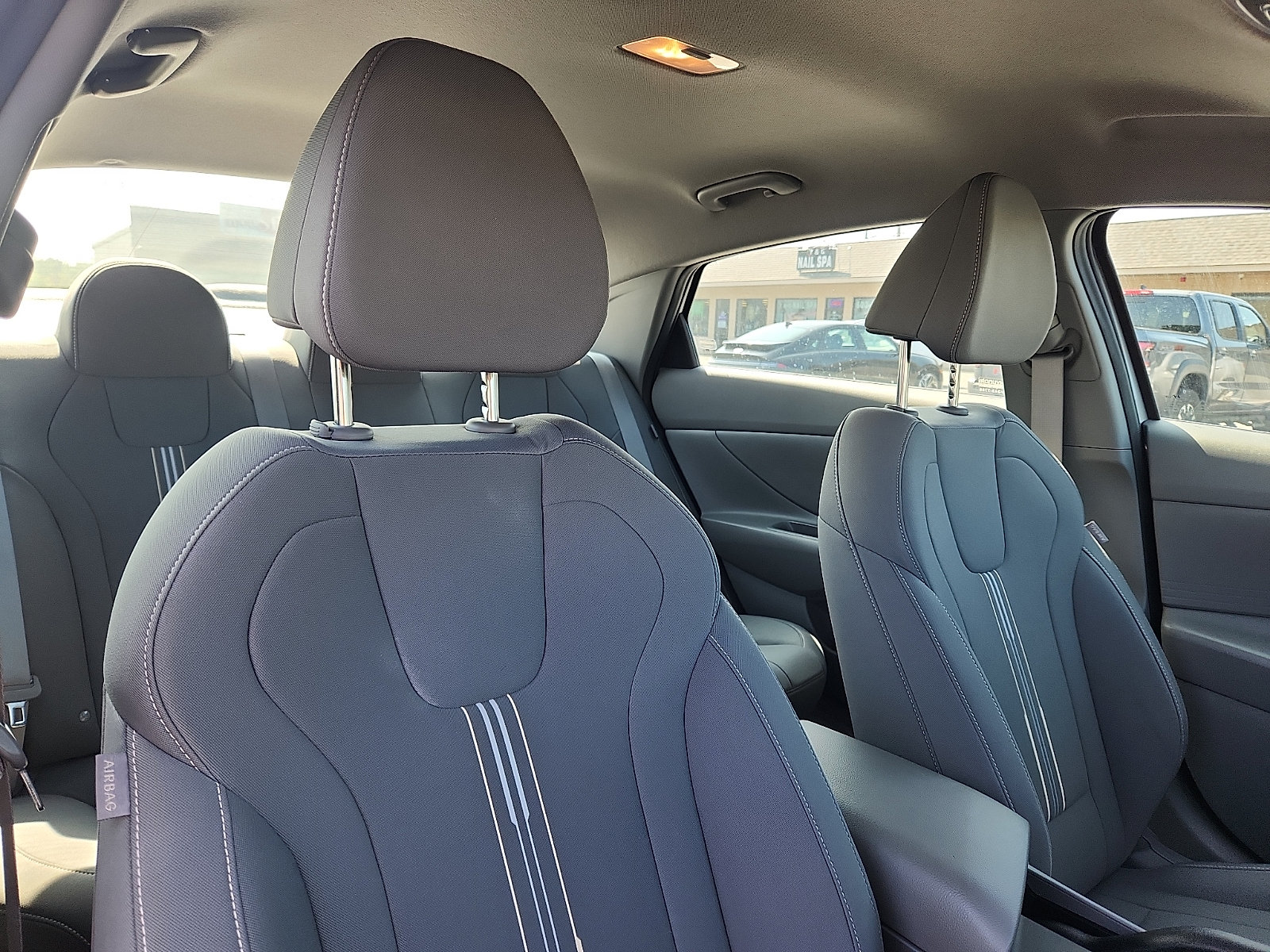 Certified 2024 Hyundai Elantra SEL FWD image 32
