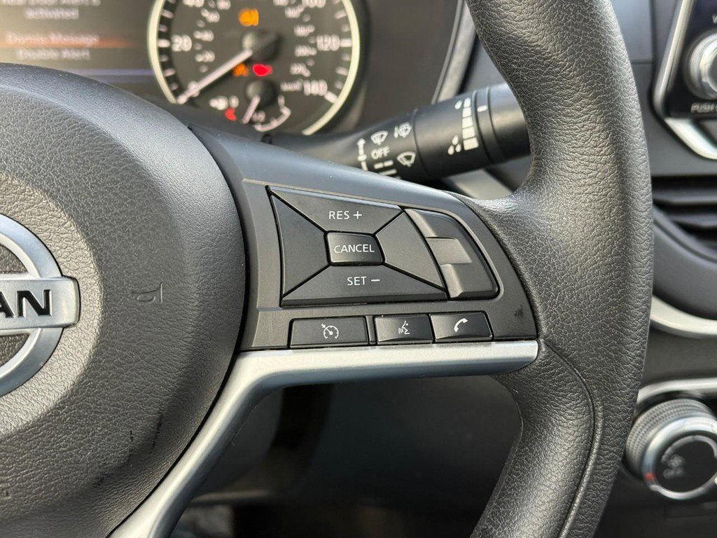 Used 2022 Nissan Altima 2.5 SV image 21