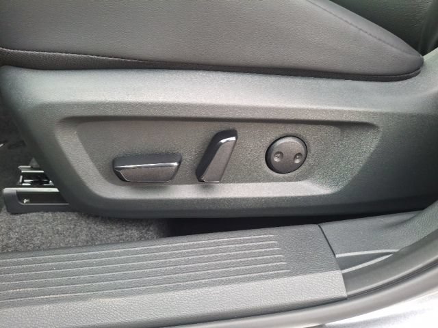 New 2026 Nissan Rogue Dark Armor AWD/4WD image 12