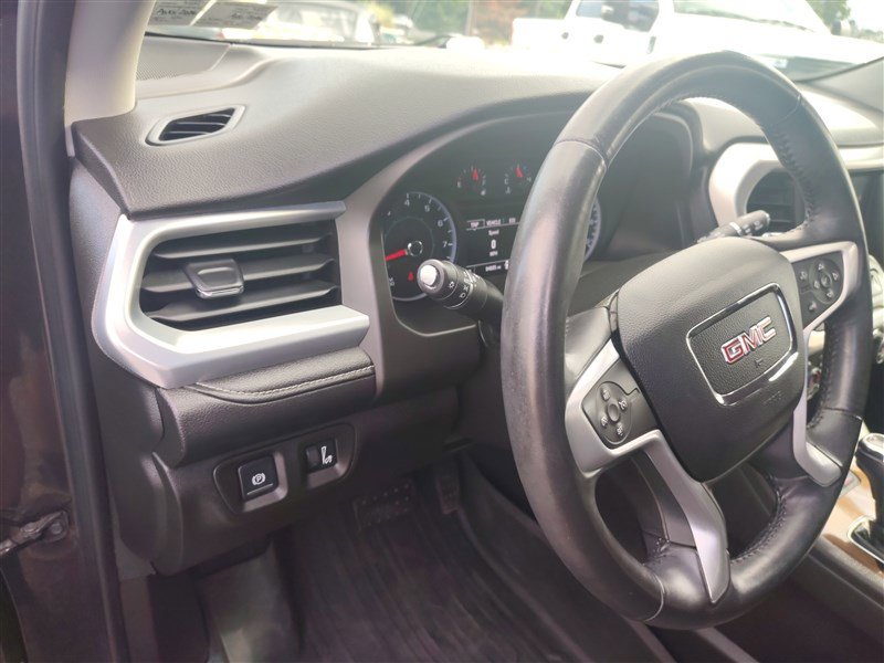 Used 2018 GMC Acadia SLE w/ Driver Alert Package I image 26
