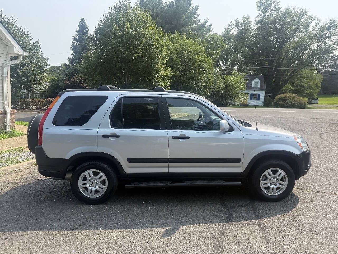 Used 2003 Honda CR-V EX image 10