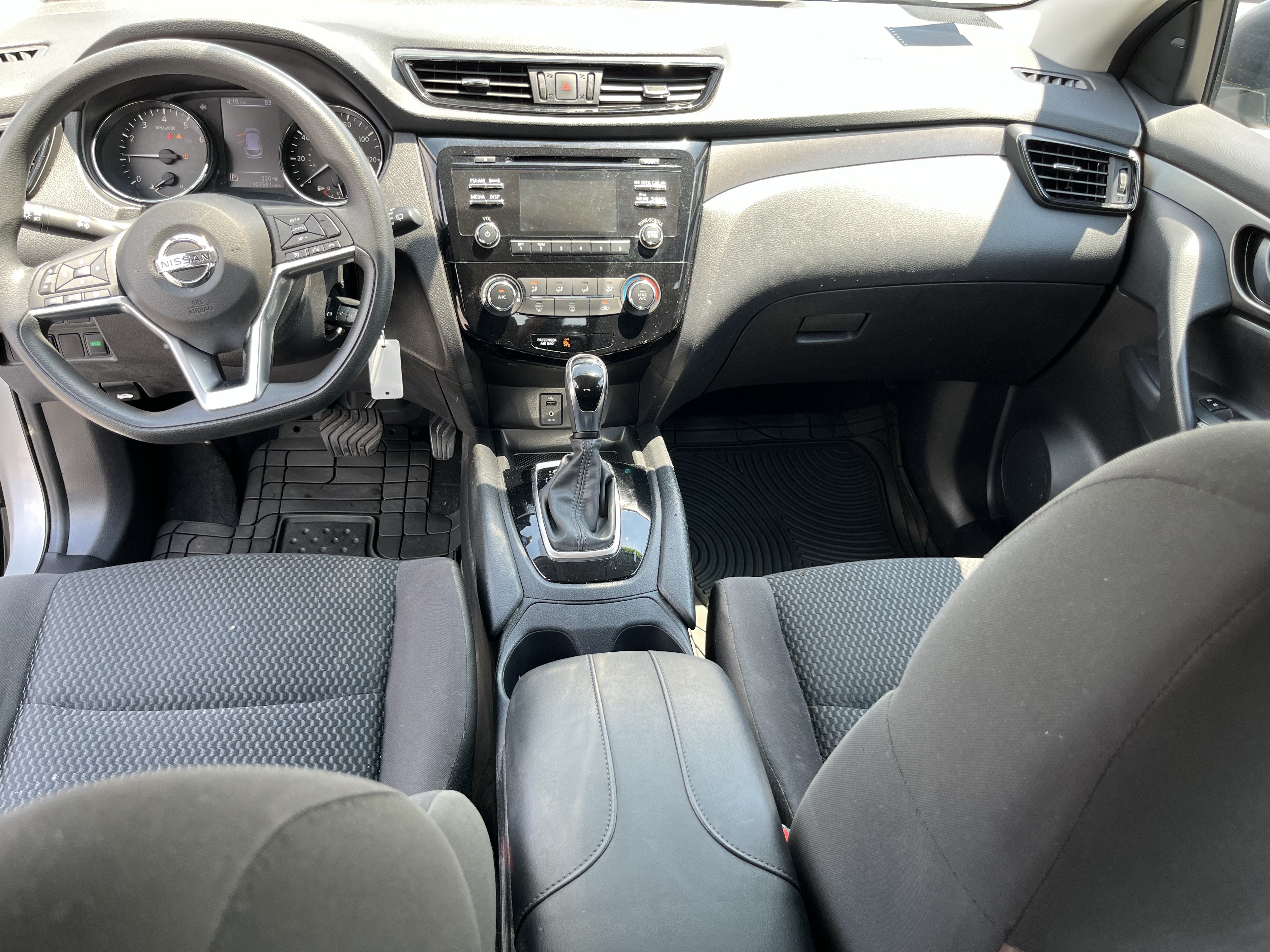 Used 2018 Nissan Rogue Sport S AWD/4WD image 18