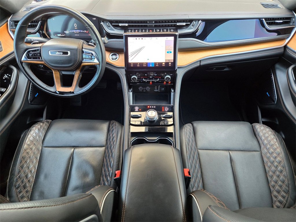 Used 2023 Jeep Grand Cherokee Summit image 16