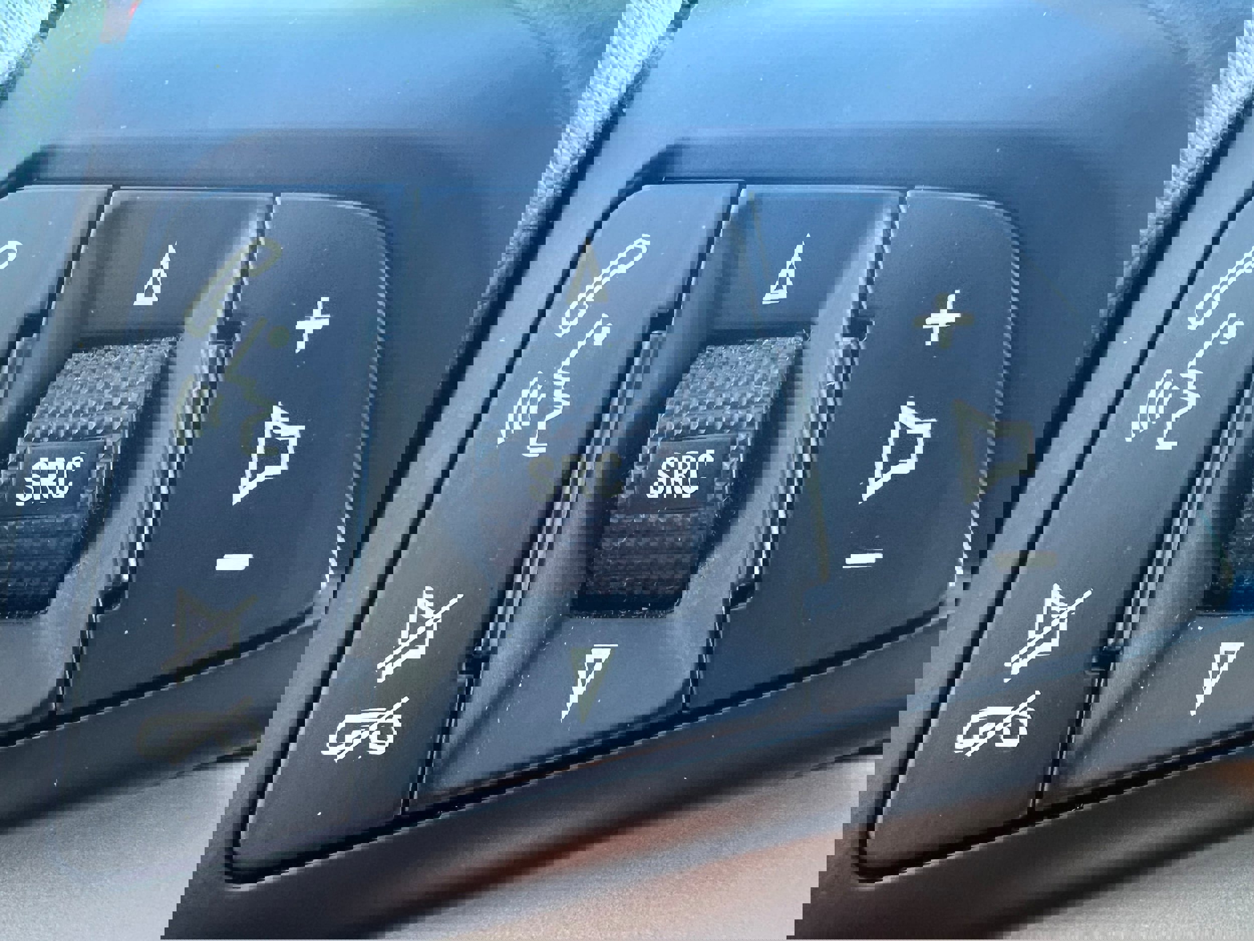 Used 2014 Chevrolet Cruze LT image 22