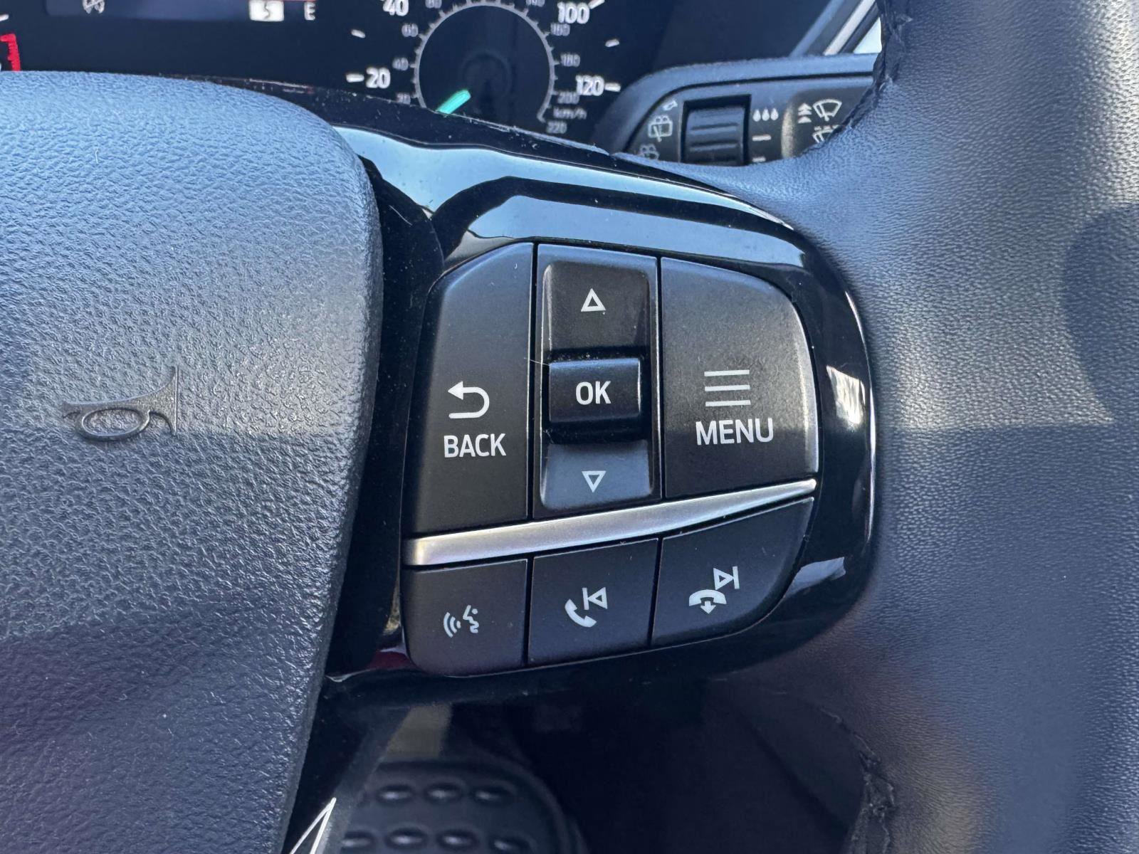 Used 2022 Ford Escape SEL AWD/4WD image 22