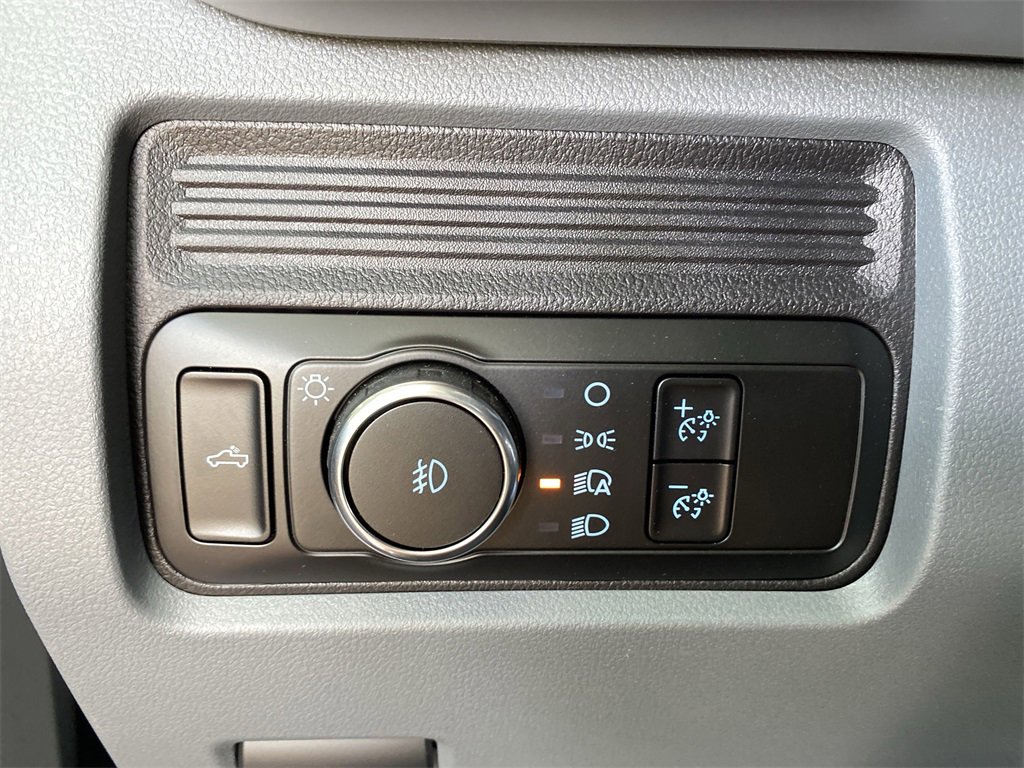 New 2025 Ford F250 XL w/ XL Driver Assist Package image 15