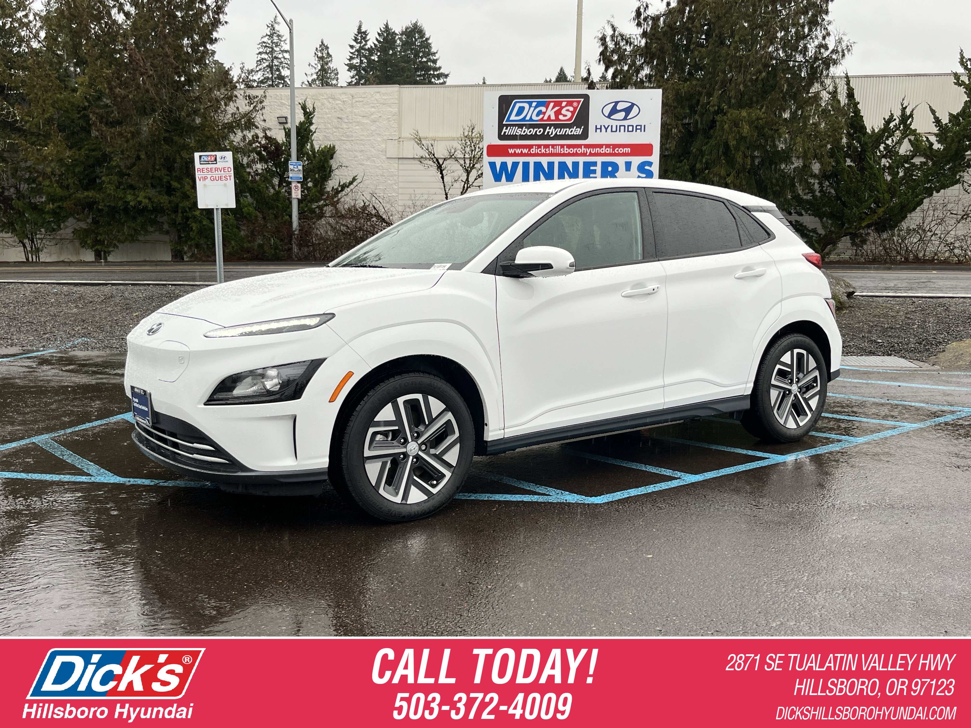 Certified 2023 Hyundai Kona SE image 1