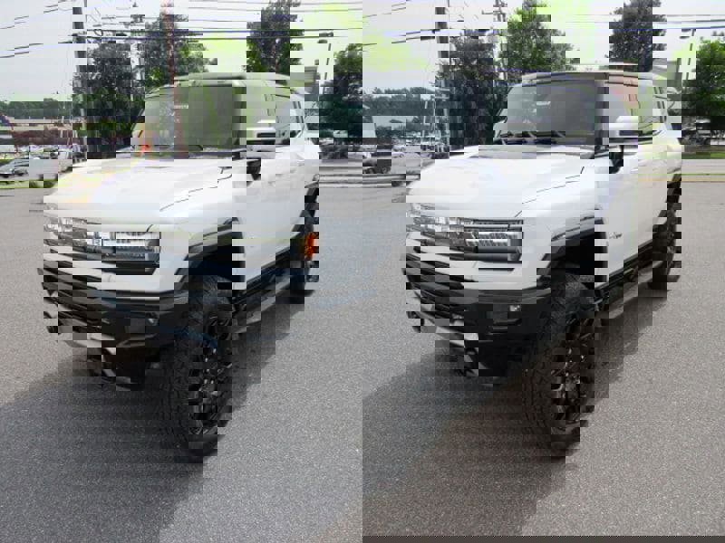 New 2025 GMC Hummer EV 2X image 2