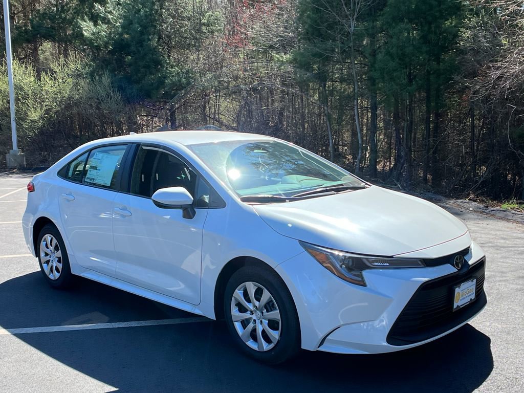 New 2026 Toyota Corolla LE FWD image 7