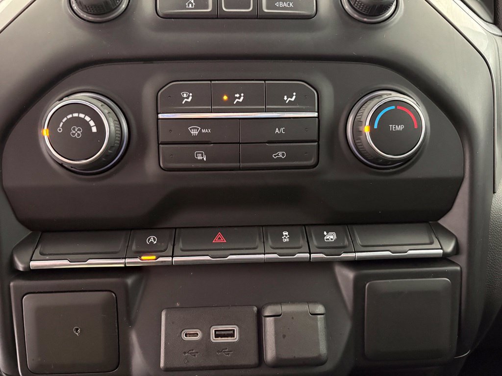 Used 2020 Chevrolet Silverado 1500 LT w/ Trailering Package AWD/4WD image 10