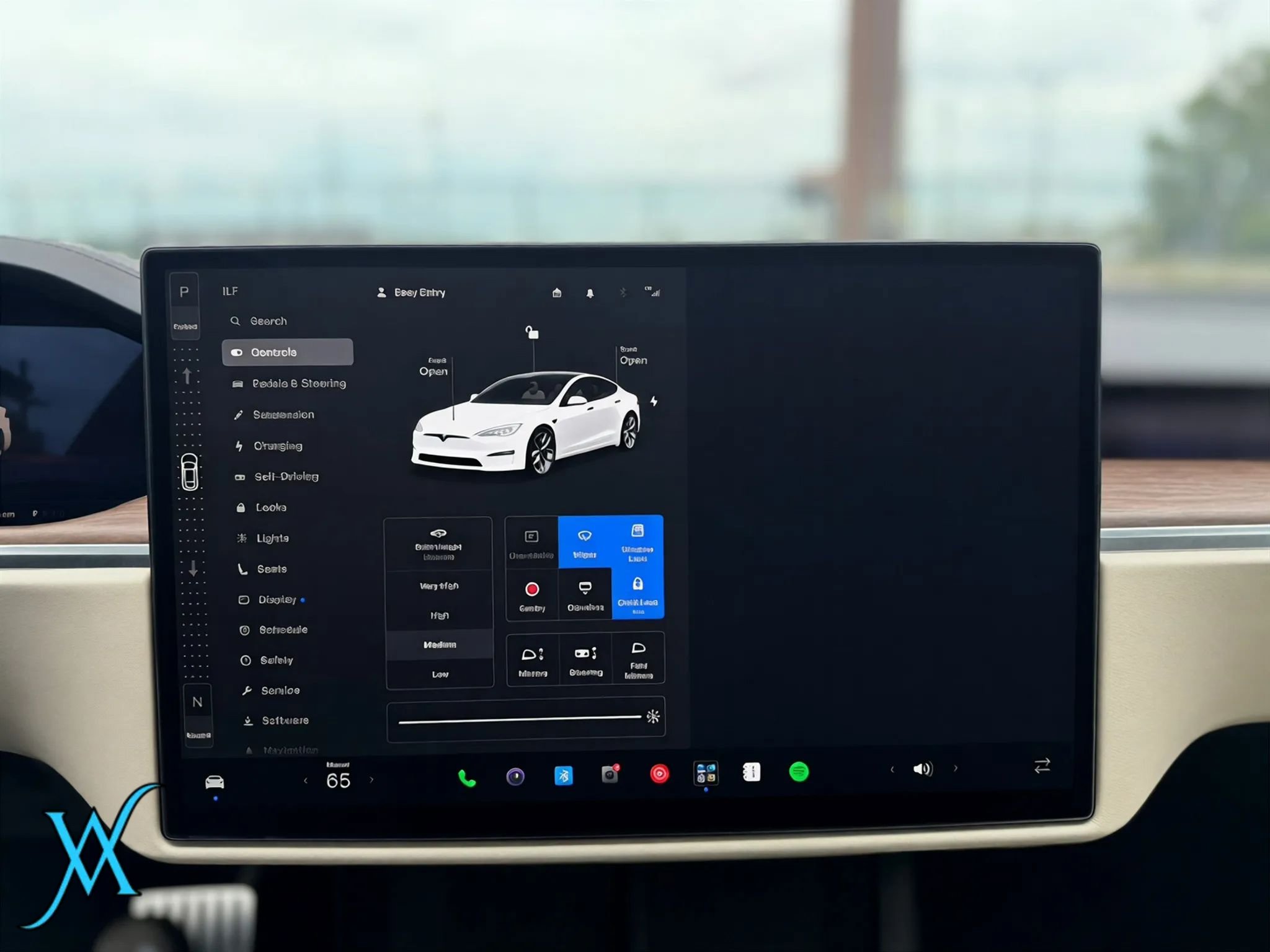 Used 2022 Tesla Model S Standard Range AWD/4WD image 35