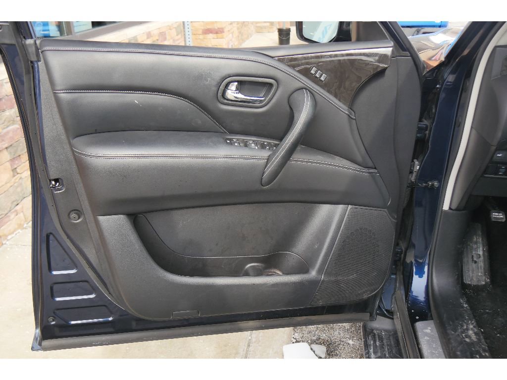 Used 2022 INFINITI QX80 Luxe w/ Cargo Package image 9