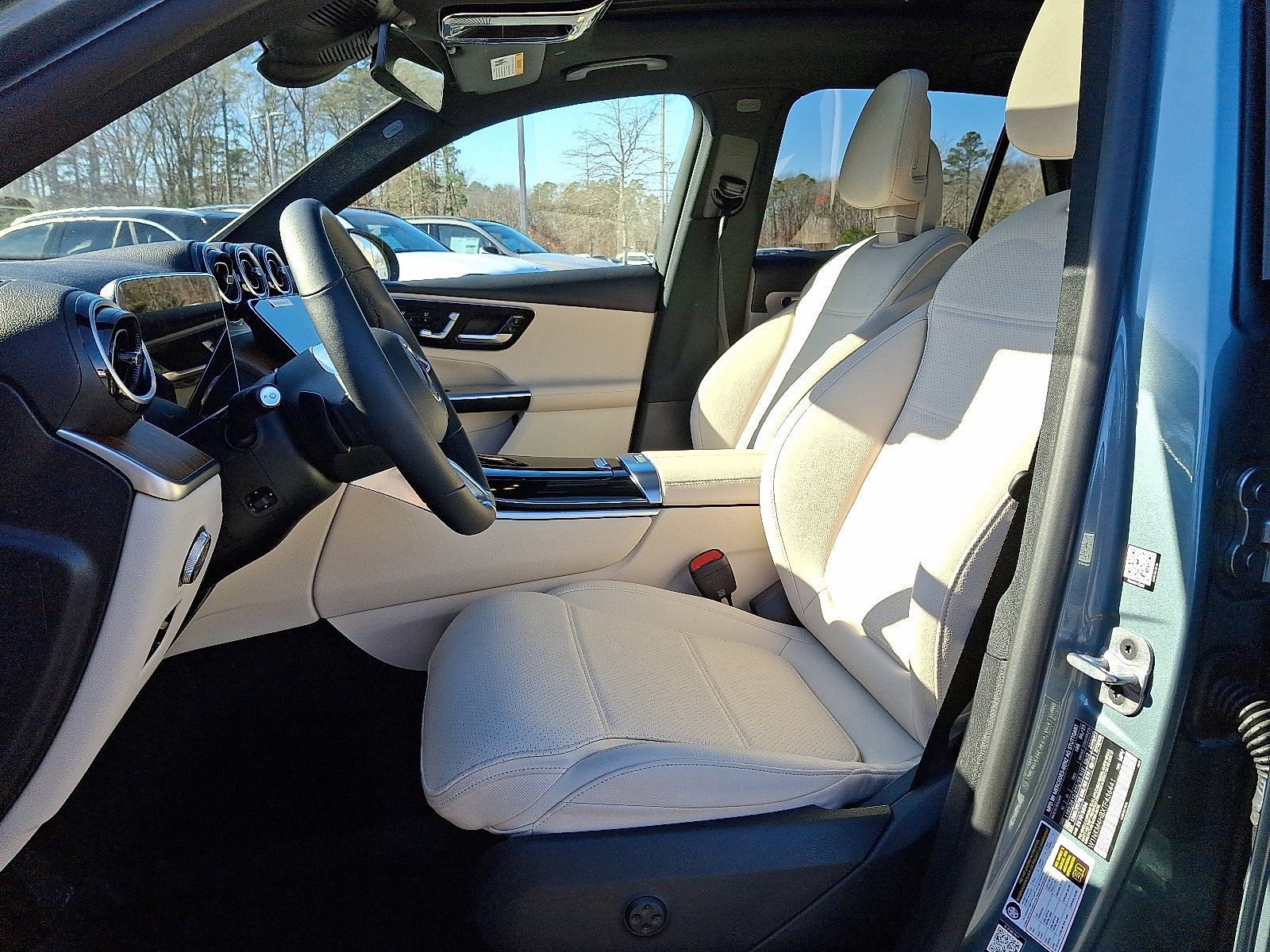 Certified 2026 Mercedes-Benz GLC 300 4MATIC image 13