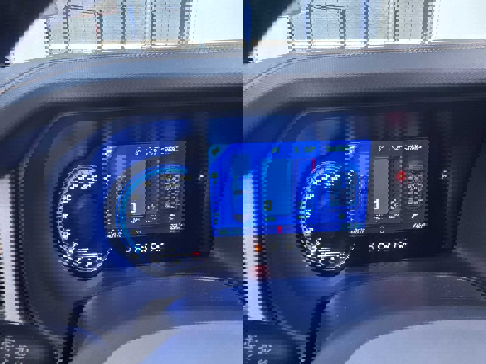 Used 2024 Ford Bronco Badlands image 20