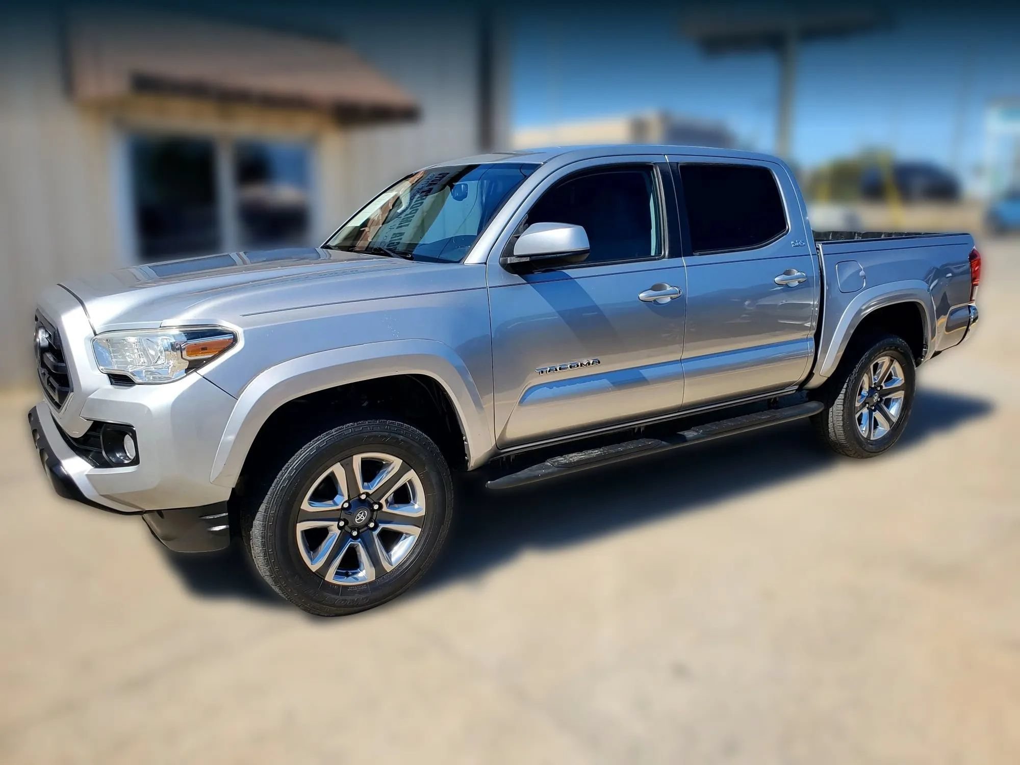 Used 2019 Toyota Tacoma SR5 RWD image 7