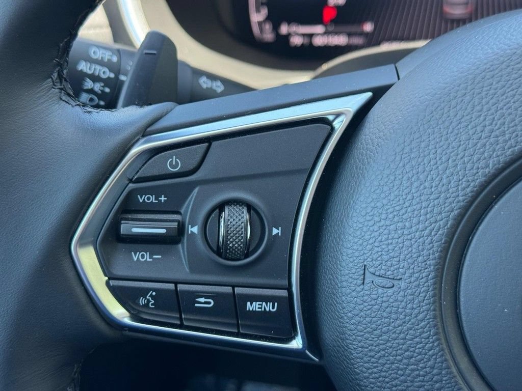 Certified 2026 Acura MDX w/ Technology Package FWD image 19