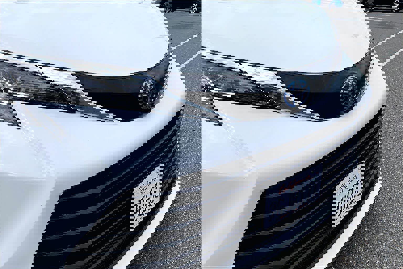 Certified 2023 Toyota Sienna LE image 29