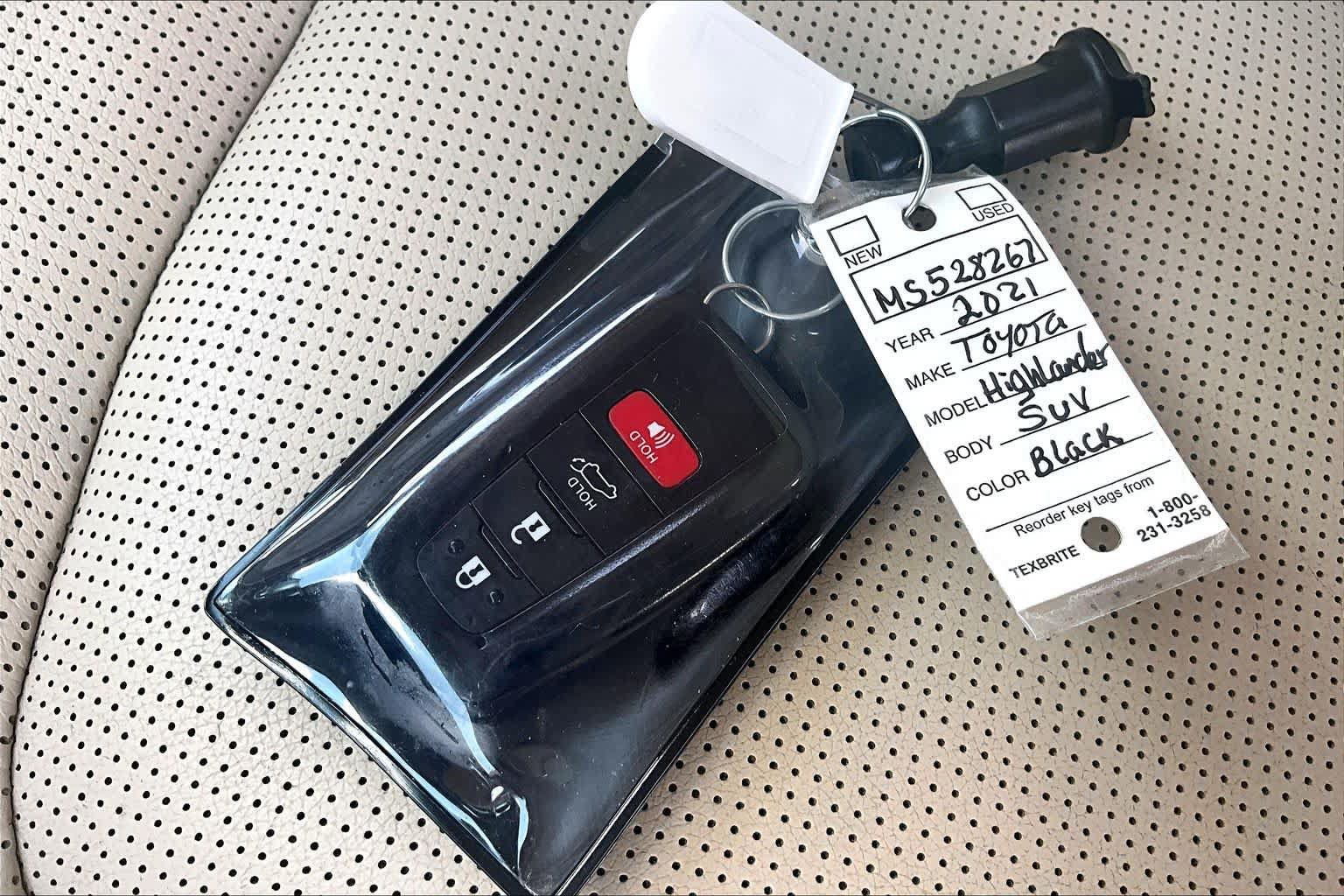Used 2021 Toyota Highlander Limited AWD/4WD image 15