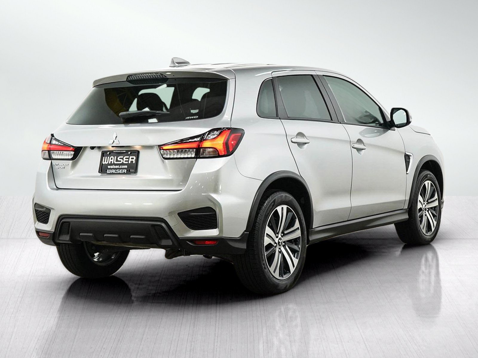 Used 2024 Mitsubishi Outlander Sport LE AWD/4WD image 5