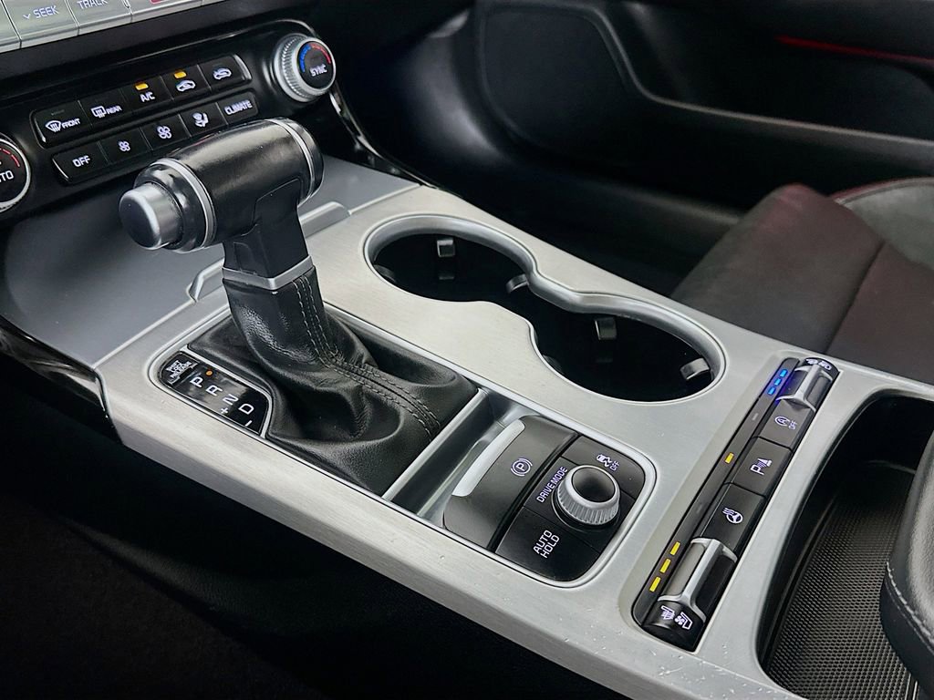 Certified 2019 Kia Stinger GT1 image 28