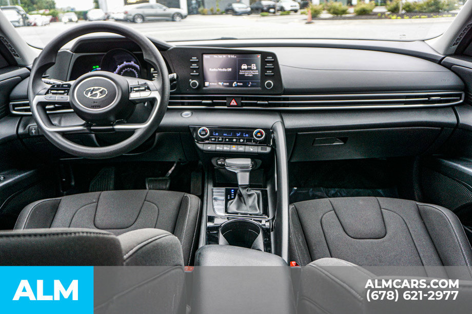 Used 2023 Hyundai Elantra Blue w/ Preferred Accessory Package FWD image 24