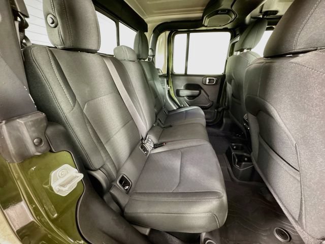 Used 2023 Jeep Gladiator Sport AWD/4WD image 30